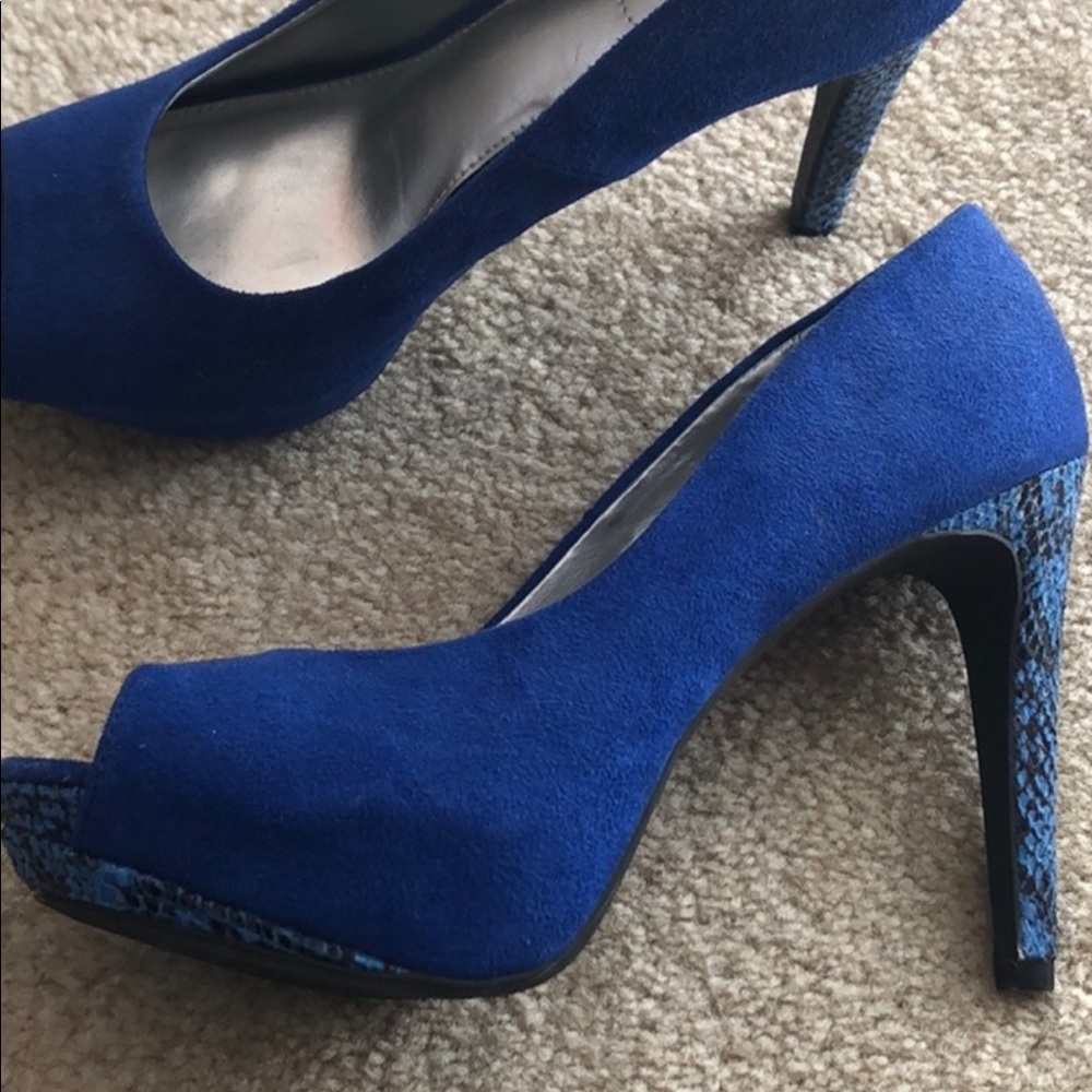 Blue Snake Skin Peep Toe Heels